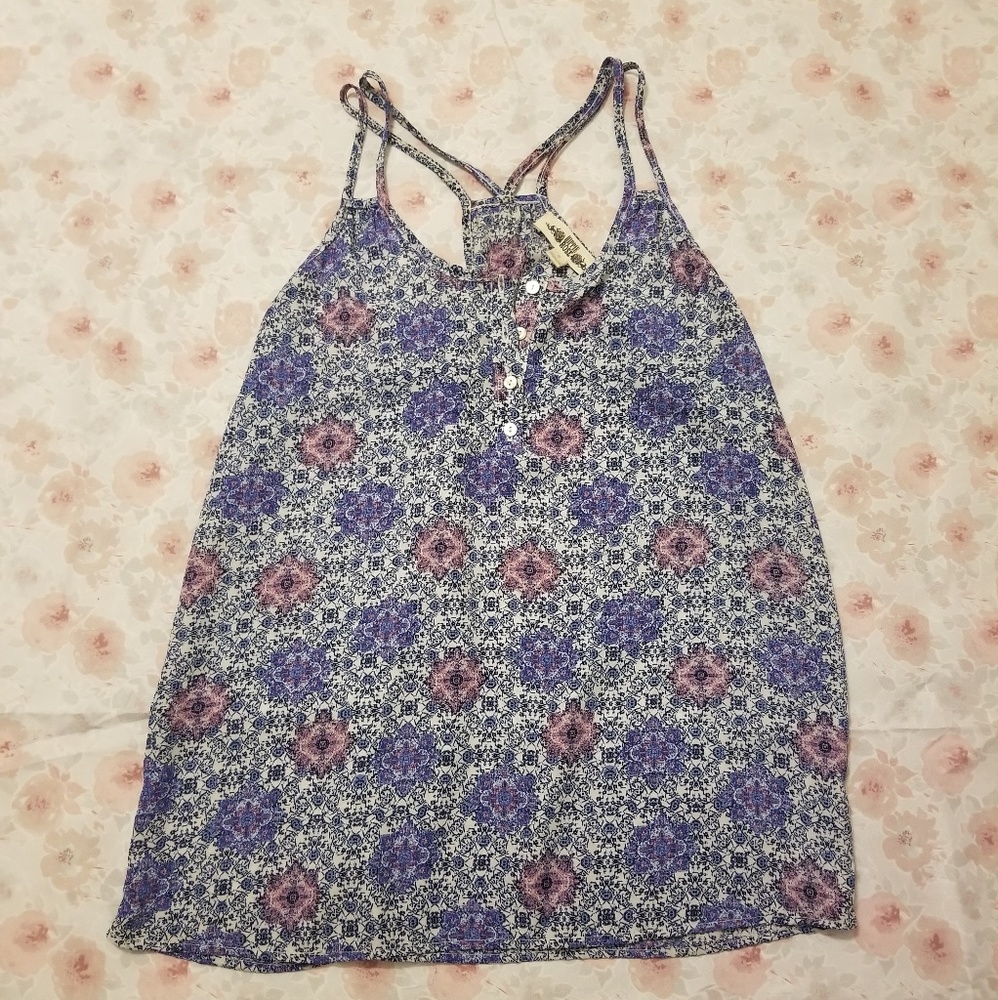 Strappy purple top NWOT
